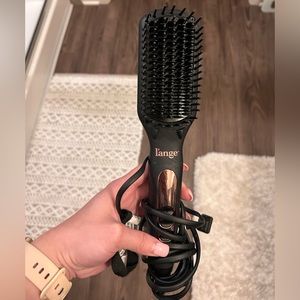 L’ange Le Vite Creamic Straightening Brush